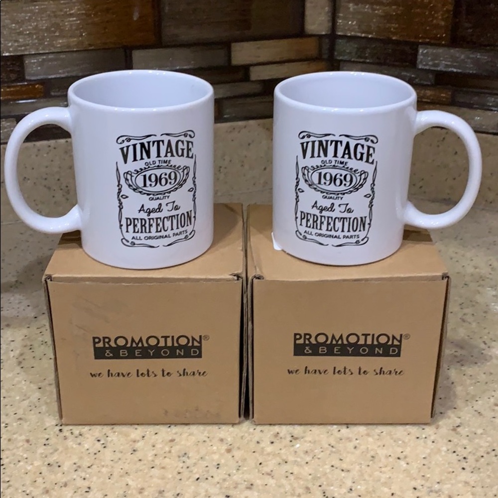 Two Mugs Vintage old Time